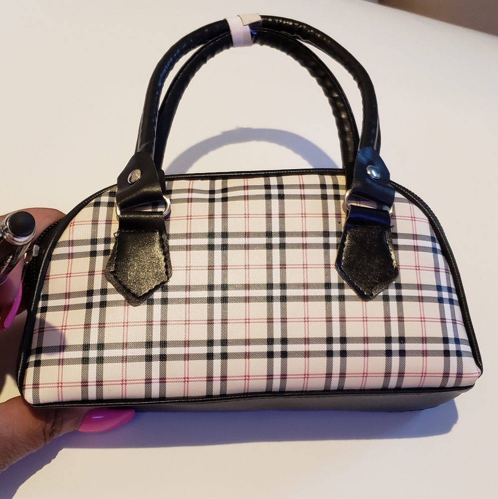 Mini Designer Influenced Purse ๐ - Picture 2 of 12